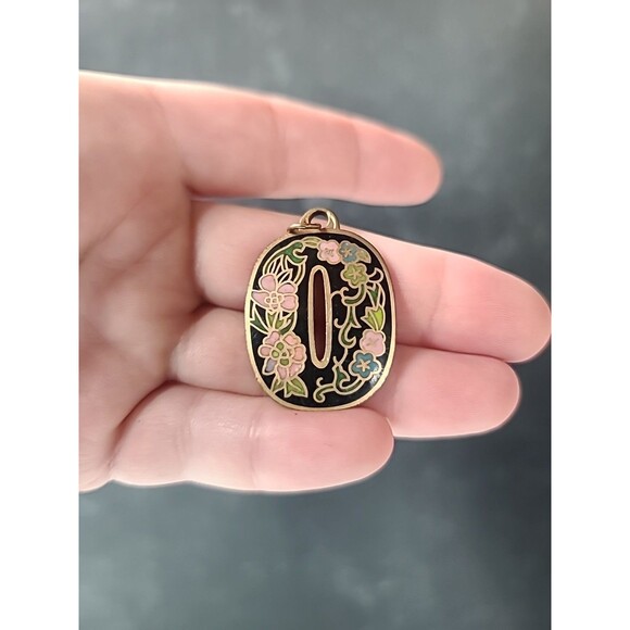 Cloisonne Floral Letter O Shaped Pendant Vintage - Picture 1 of 10